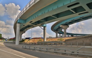 Ремонт моста над дорогой М8 проведут при поддержке Центра гарантийного обеспечения МСП